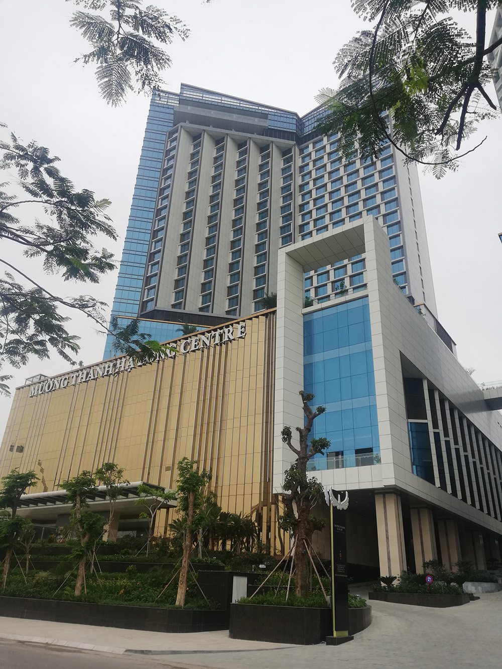 Giá khách sạn Mường Thanh Quảng Ninh Centre