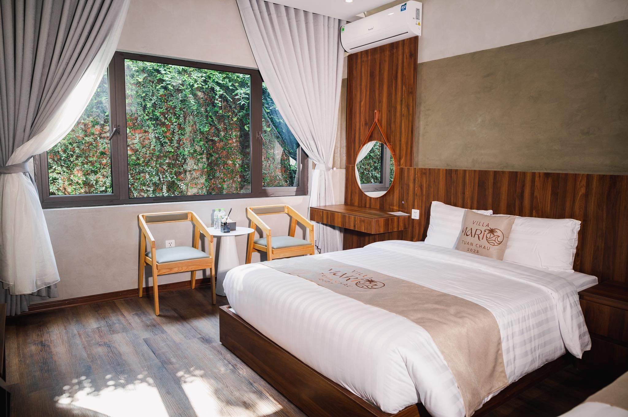 Phòng 1 giường Villa De Mario Tuần Châu Hạ Long Quảng Ninh