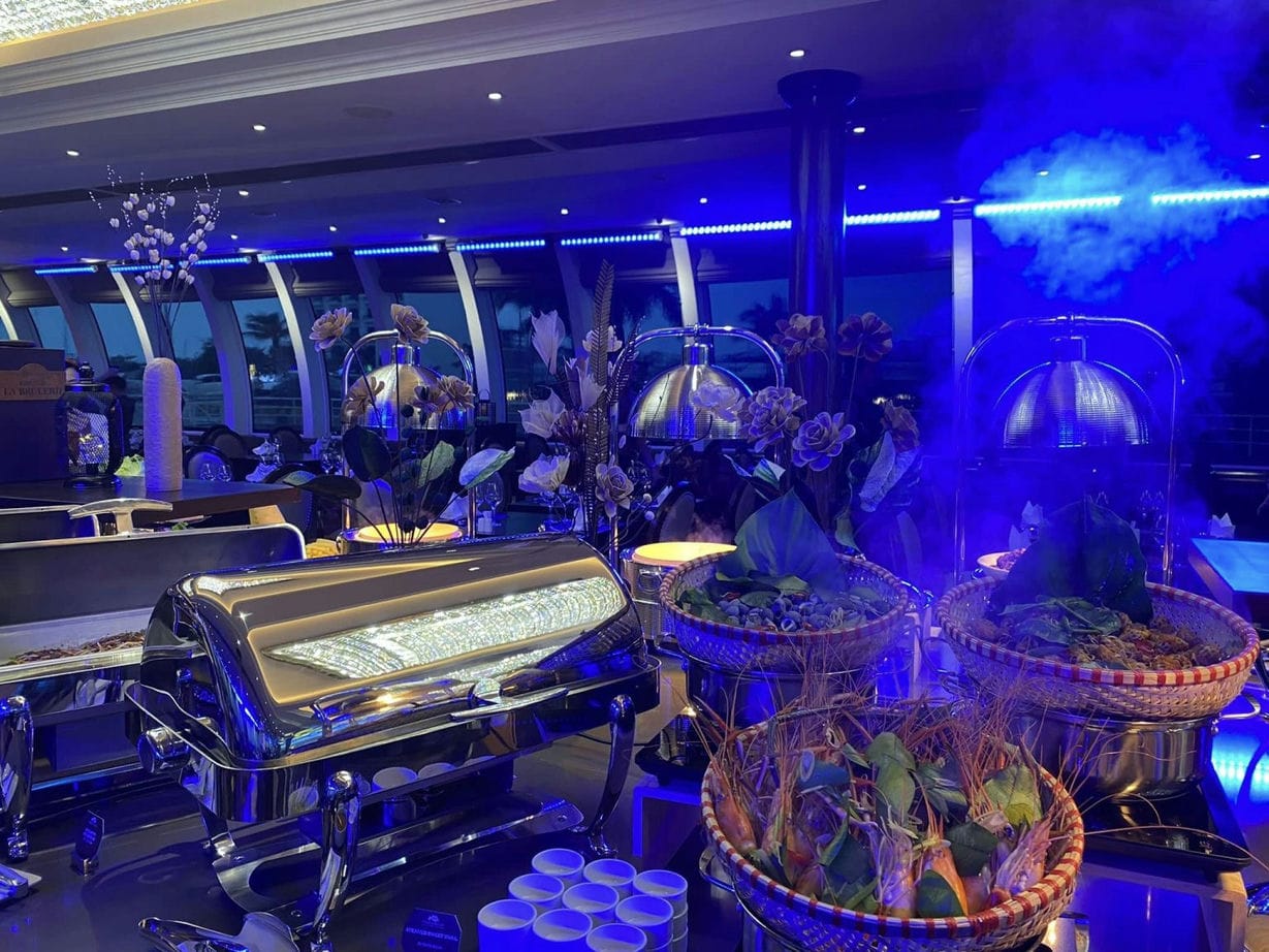Giá du thuyền Paradise Delight Tuần Châu Hạ Long