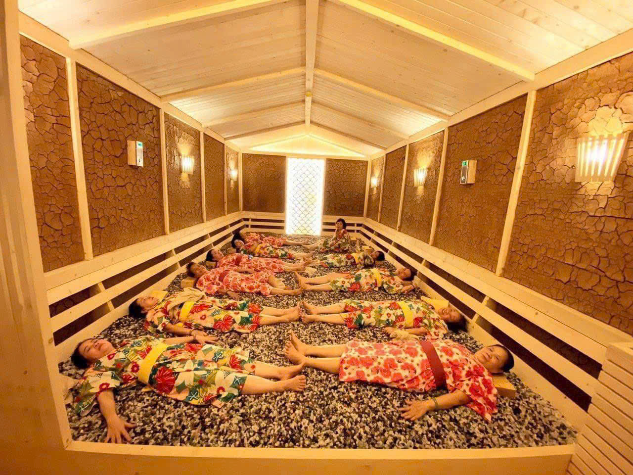 Tắm khoáng nóng Oyaho Onsen Lynntimes Thanh Thủy Phú Thọ